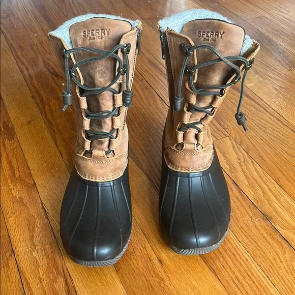 Sperry Suede & Rubber Duck Boots - Picture 3 of 7